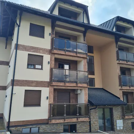 Apartamento Gorska Oaza 2 *